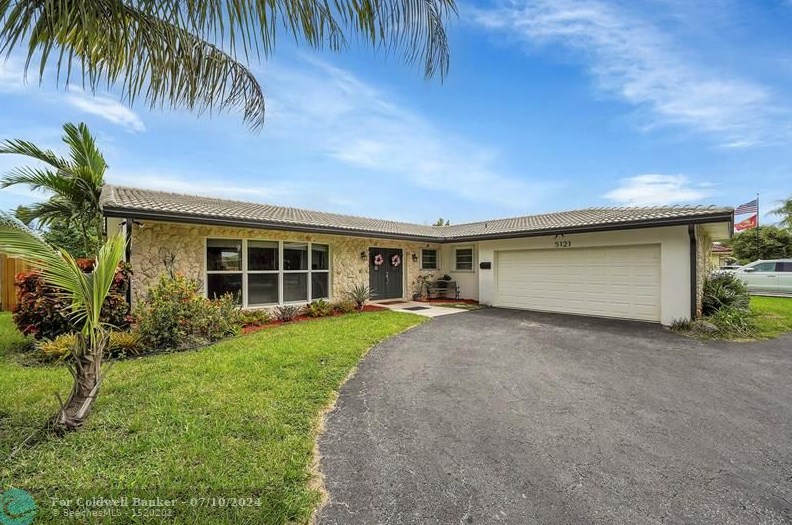 5121 Garfield St, Hollywood, FL 33021