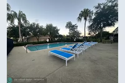 8900 NW 54th St, Sunrise, FL 33351 - Photo 12