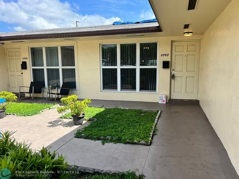 3707 Tyler St, Hollywood, FL 33021