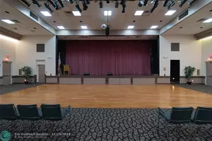 671 S Hollybrook Dr, Pembroke Pines, FL 33025 - Photo 36