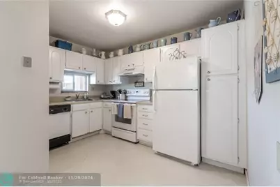 671 S Hollybrook Dr, Unit #306, Pembroke Pines, FL 33025 - Photo 2