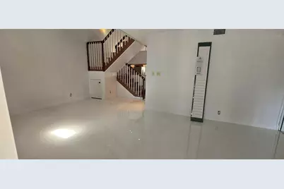 7720 NW 79th Ave, Unit #B-2, Tamarac, FL 33321 - Photo 14