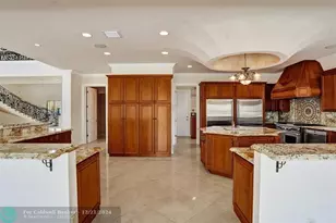 3061 NE 43rd St, Fort Lauderdale, FL 33308 - Photo 16