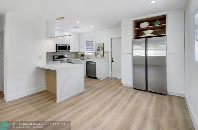 17841 32nd Ave, Miami FL  33056-3405 exterior