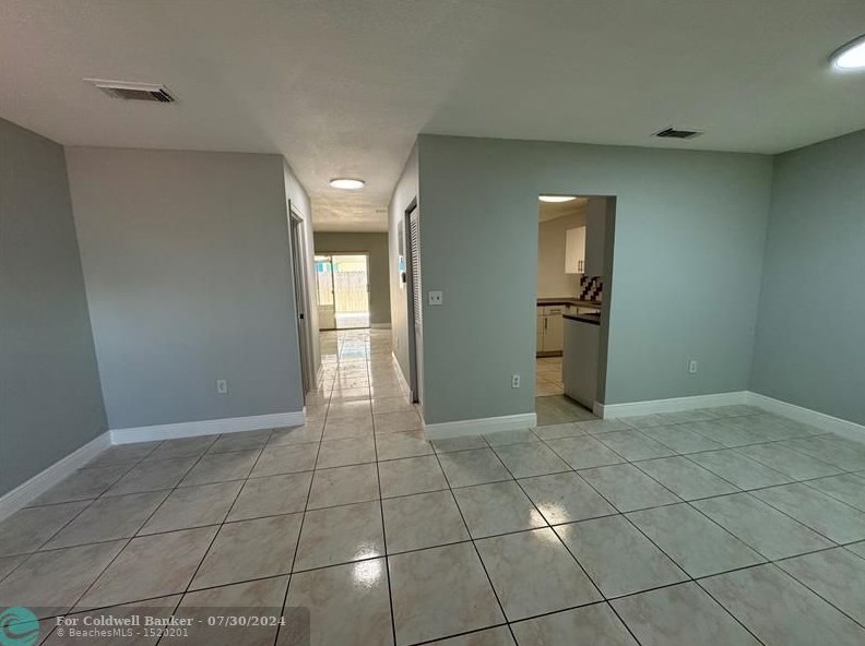 16286 97th Ter, Miami, FL 33196-5947