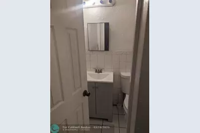 2670  10 St, Unit #6, Pompano Beach, FL 33069 - Photo 6