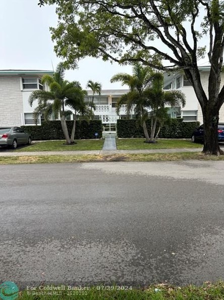 1005 S 17th Ave #6, Hollywood, FL 33020