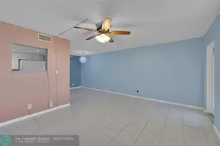 9121 Sunrise Lakes Blvd, Sunrise, FL 33322 - Photo 6