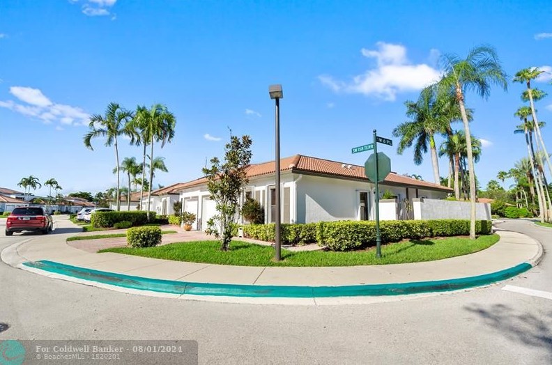 602 Sw 158th Terrace, Hollywood, FL 33027