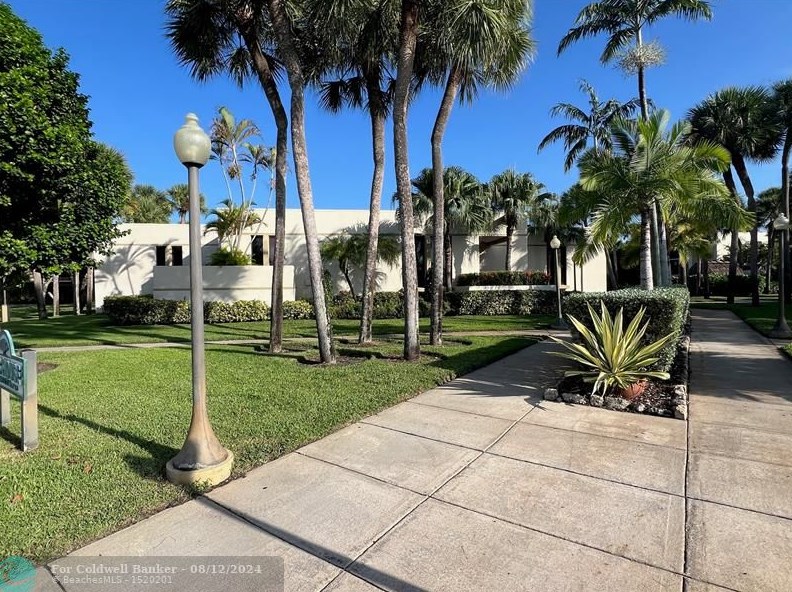 8045 Sw 107th Ave #207, Miami, FL 33173