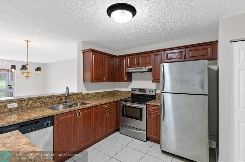9831 Kamena Cir, Boynton Beach, FL 33436