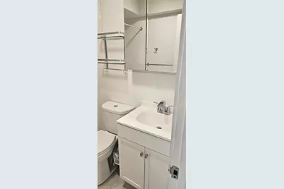 54  Isle Of Venice Drive, Unit #3, Fort Lauderdale, FL 33301 - Photo 8