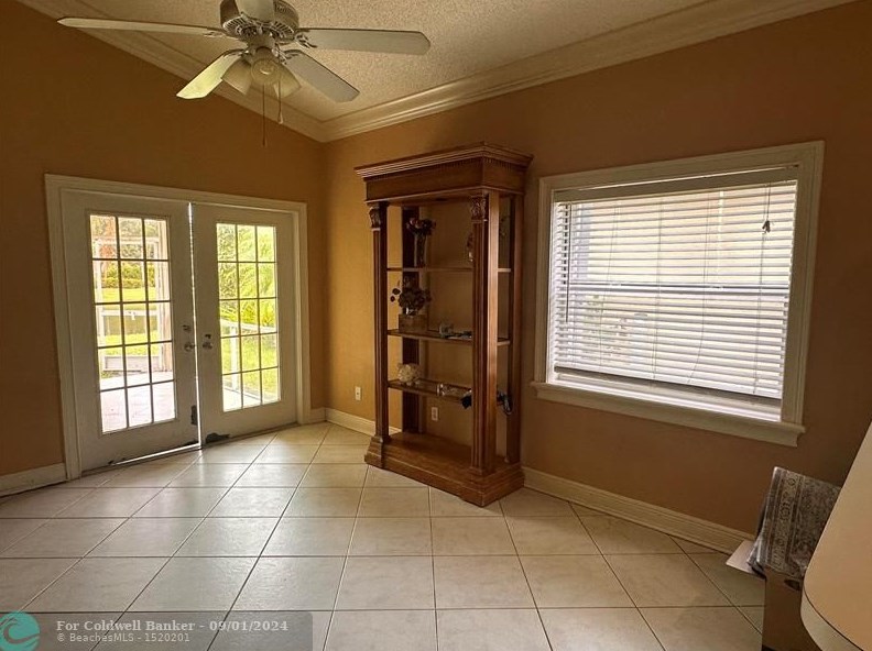 6264 Lansdowne Cir, Boynton Beach FL  33472-5105 exterior