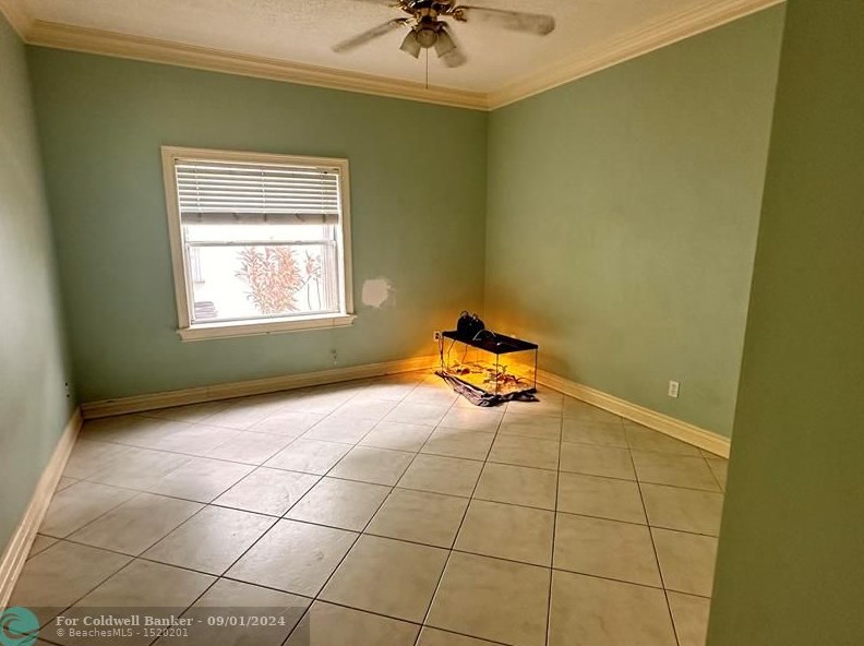 6264 Lansdowne Cir, Boynton Beach FL  33472-5105 exterior