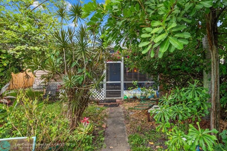 1610 Cleveland St, Hollywood, FL 33020