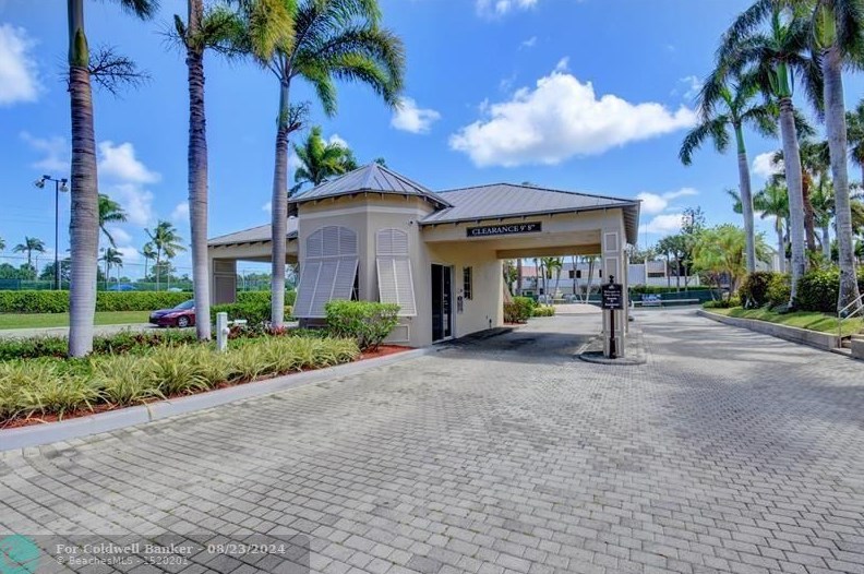 7 Royal Palm Way # 506, Boca Raton, FL 33432
