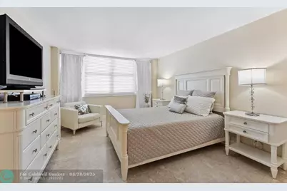 2030 S Ocean Dr, Unit #1626, Hallandale Beach, FL 33009 - Photo 12