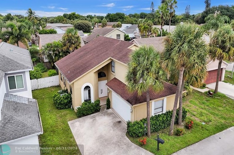8559 Shawe Way, Boca Raton, FL 33433