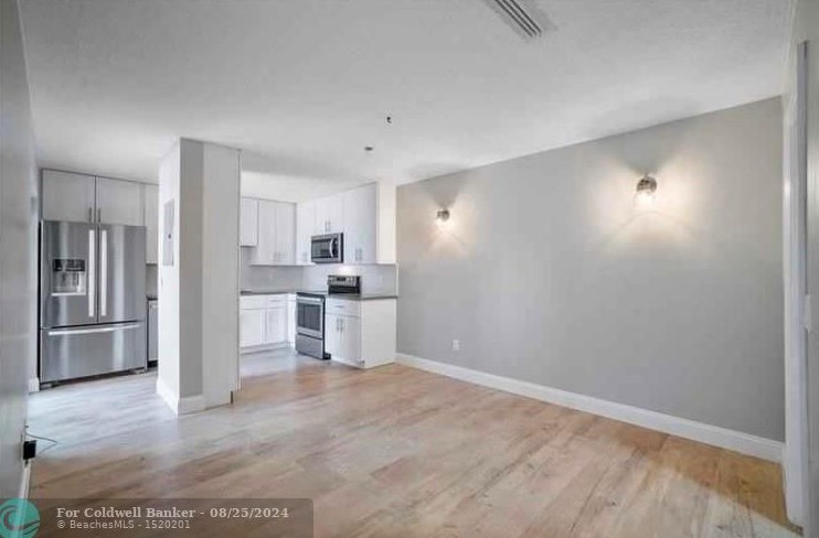 825 Center St #26a, Jupiter, FL