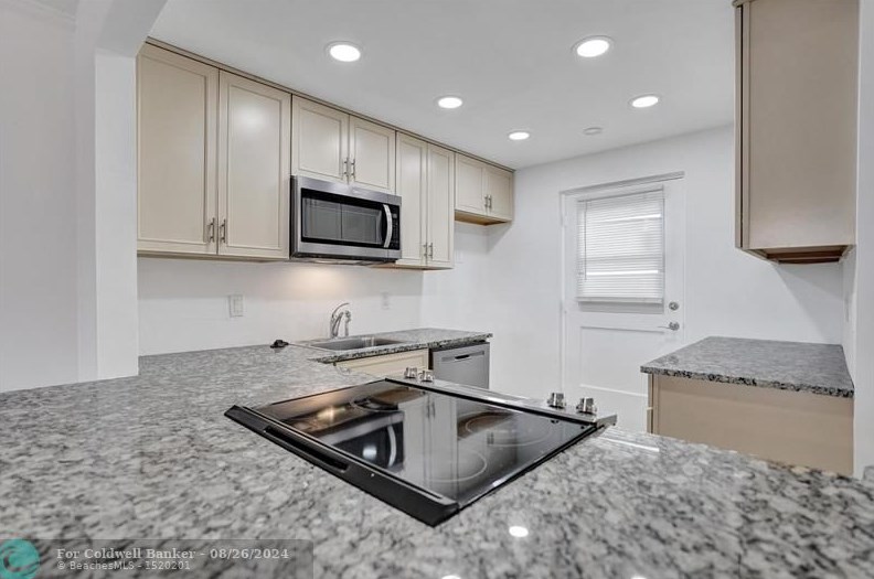 5700 Nw 2nd Ave #408, Boca Raton, FL 33487