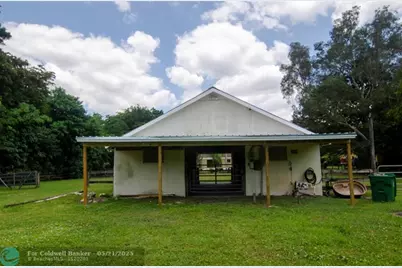 1765 Back Lot SW 112th Ave, Davie, FL 33325 - Photo 14