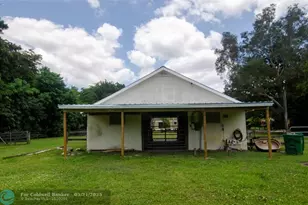 1765 SW 112th Ave, Davie, FL 33325 - Photo 14