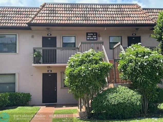 948 Nw 104th Ave #104, Hollywood, FL 33026
