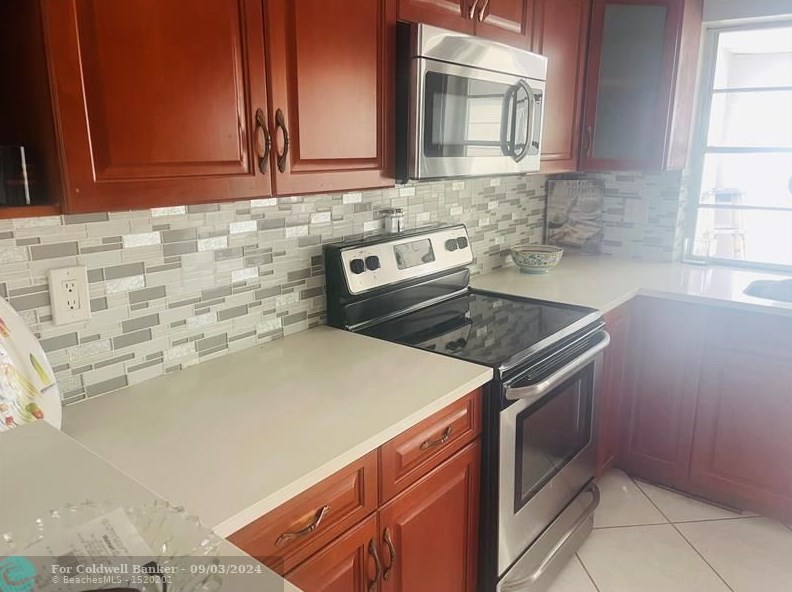 205 Sw 13th St, Boynton Beach, FL 33426