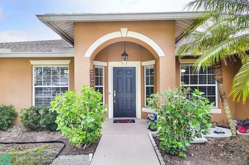 561 Sw Lakota Ave, Port Saint Lucie, FL 34953