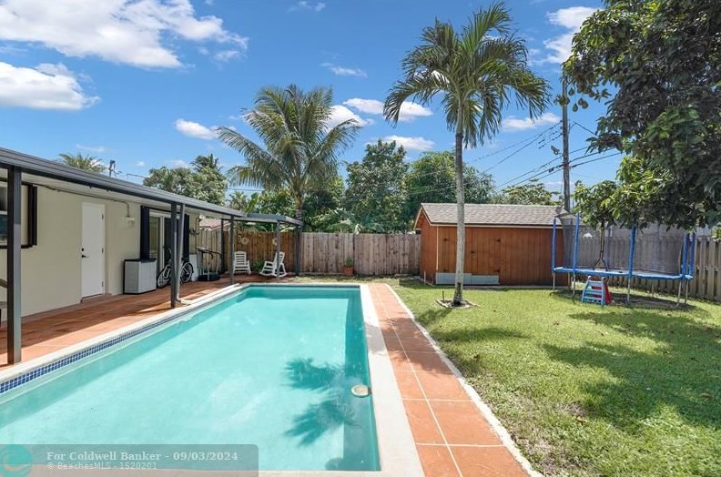 7110 Coolidge St, Hollywood, FL 33024