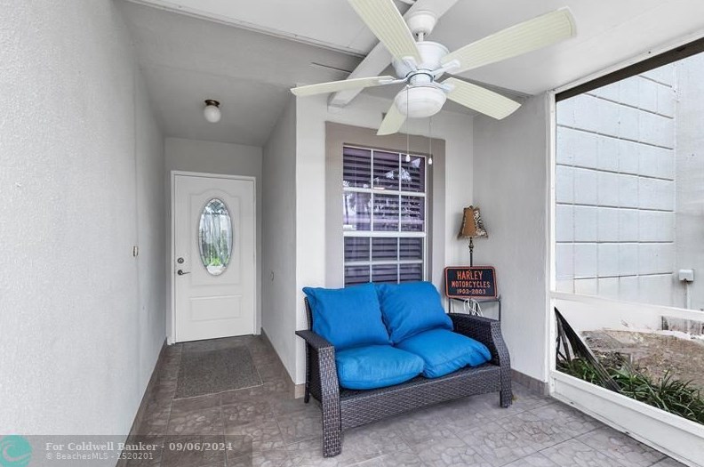19000 Stewart Cir #5, Boca Raton, FL 33496