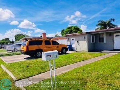 1815 121st St, Miami, FL 33167-2718