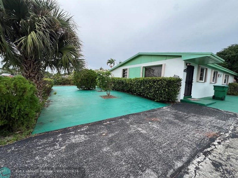 3251 Nw 210th Terrace, Miami, FL 33056