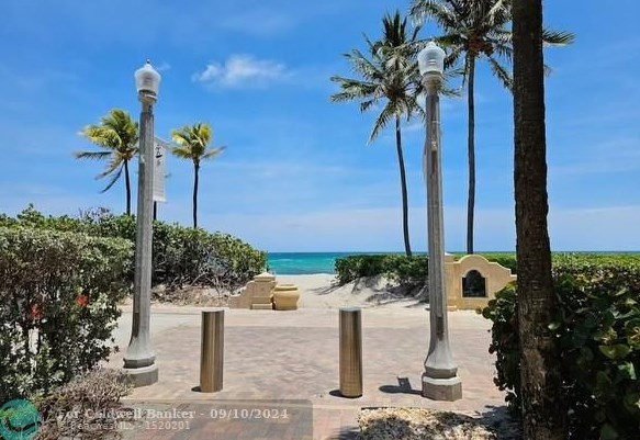 441 10th St, Dania Beach FL  33004-4542 exterior