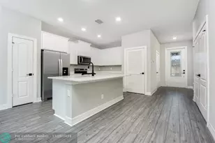 5408 Gladness Ct, Fort Pierce, FL 34947 - Photo 4