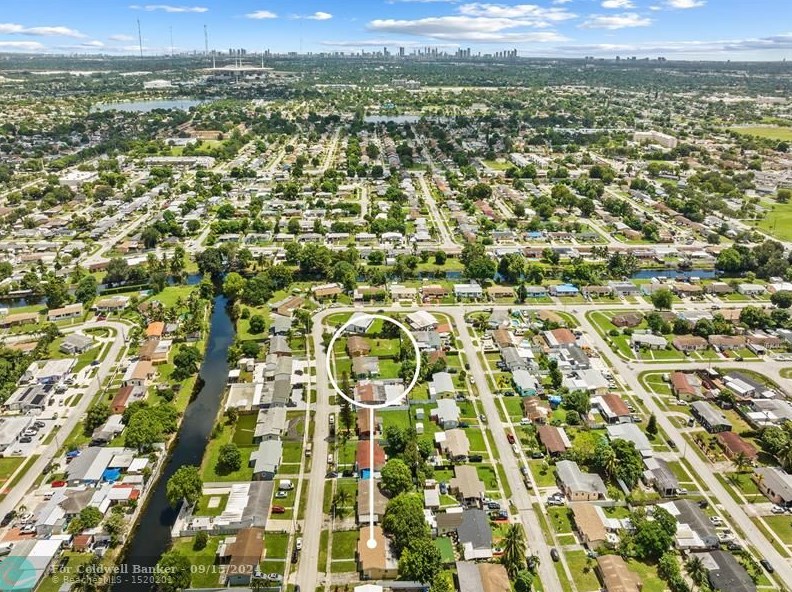 4000 195th St, Miami, FL 33055-2257