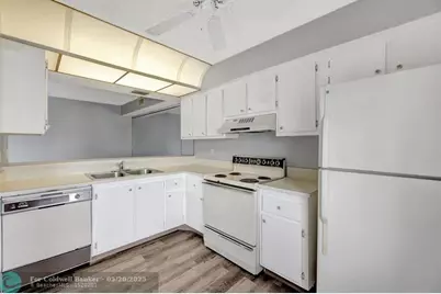 1950 SW Palm City Rd, Unit #5104, Stuart, FL 34994 - Photo 8