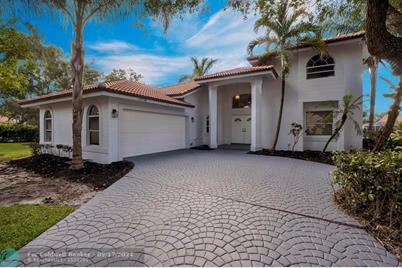 10210 NW 48 Ct, Coral Springs, FL 33076 - Photo 1