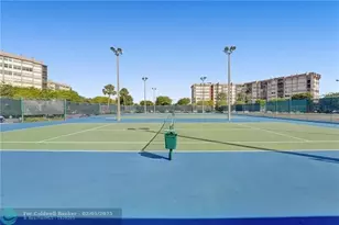 1000 St Charles Pl, Pembroke Pines, FL 33026 - Photo 2