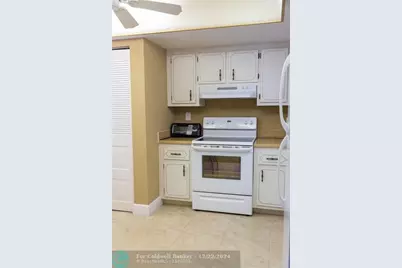 7680 NW 18th St, Unit #406, Margate, FL 33063 - Photo 12