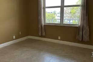 7680 NW 18th St, Margate, FL 33063 - Photo 16