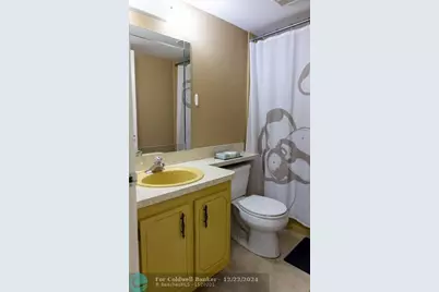 7680 NW 18th St, Unit #406, Margate, FL 33063 - Photo 20