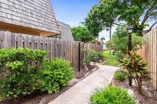 1170 6th Ave, Vero Beach, FL 32960 - Photo 12