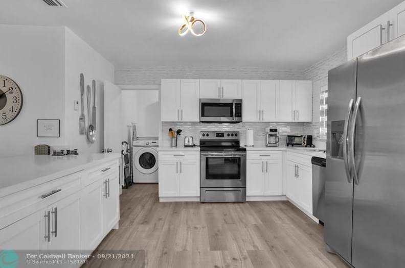 5311 Pierce St, Hollywood FL  33021-5733 exterior