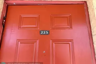 850 E Commercial Blvd, Oakland Park, FL 33334 - Photo 26