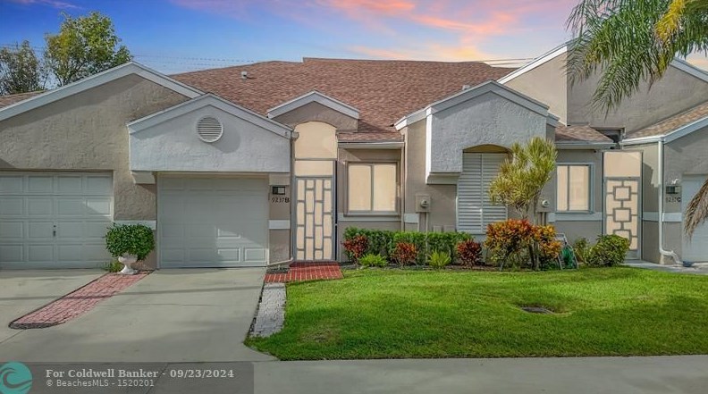 9237 Vineland Ct, Boca Raton, FL 33496