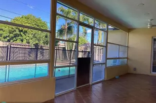 8571 NW 26th St, Sunrise, FL 33322 - Photo 24