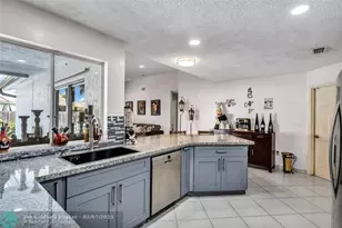 5210 Hawkes Bluff Ave, Davie, FL 33331 - Photo 18