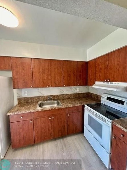 7311 Venetian St #3, Hollywood, FL 33023