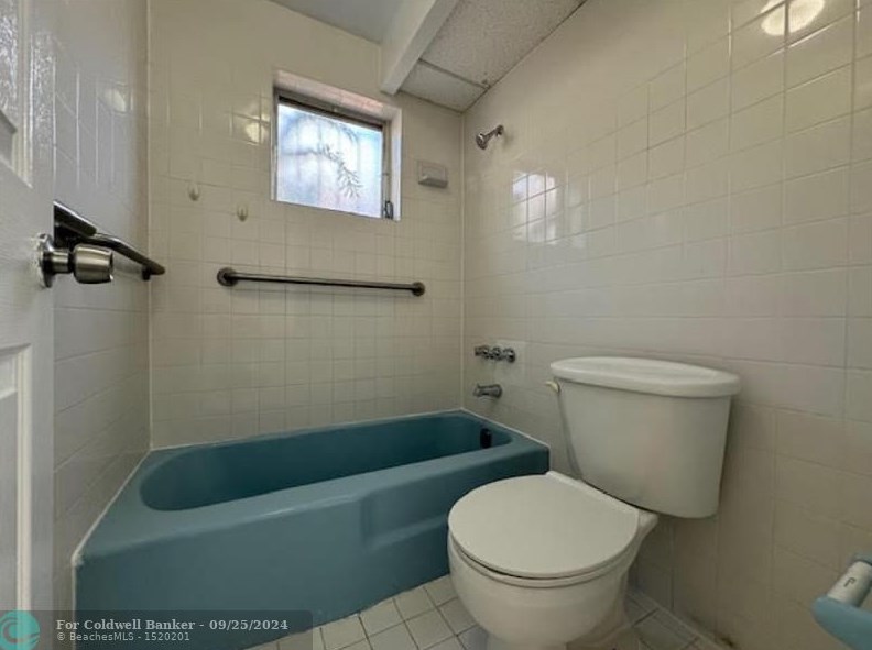 2031 139th St, Miami FL 33054-4130 exterior